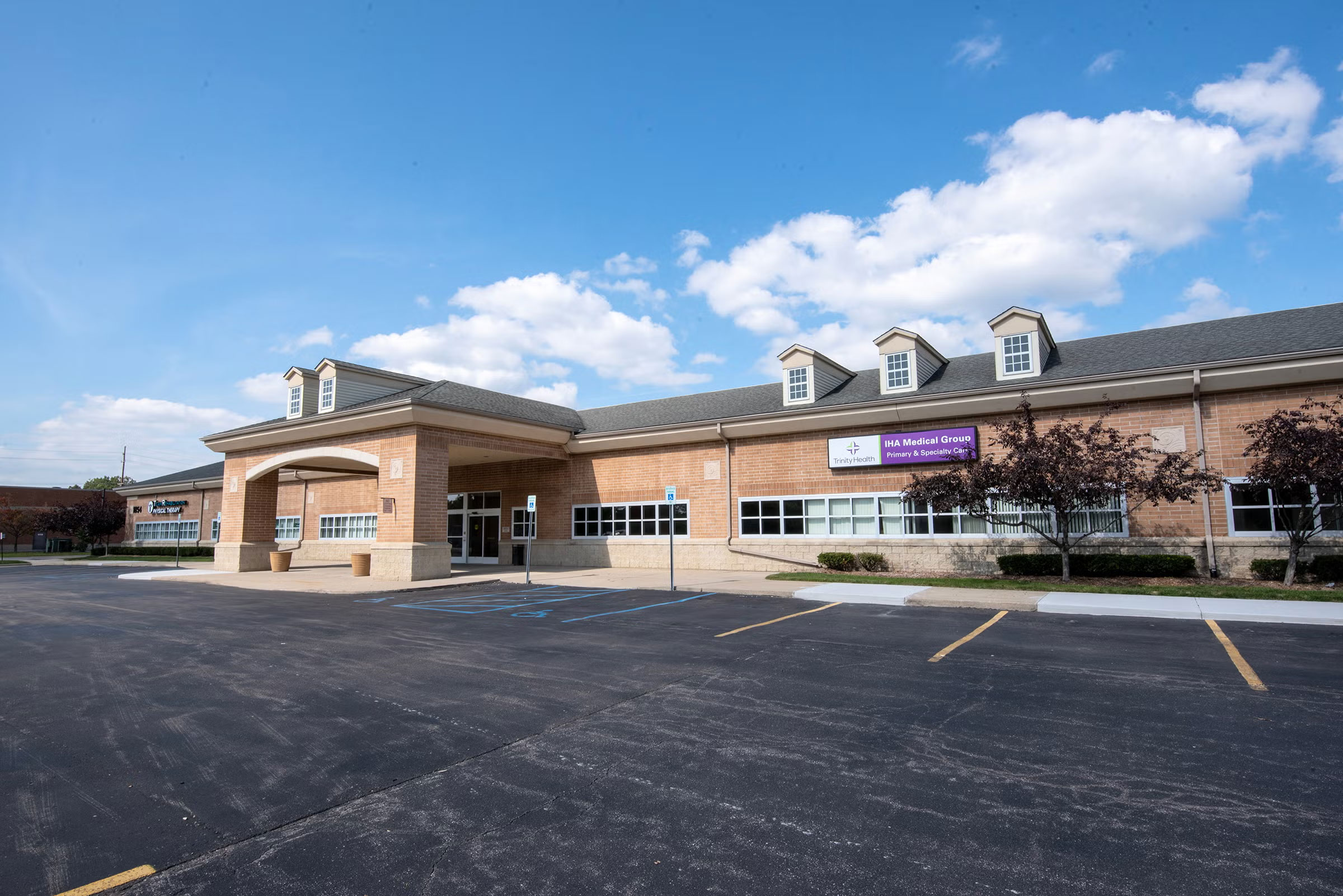 Trinity Health IHA Medical Group, Rheumatology - Rochester Hills